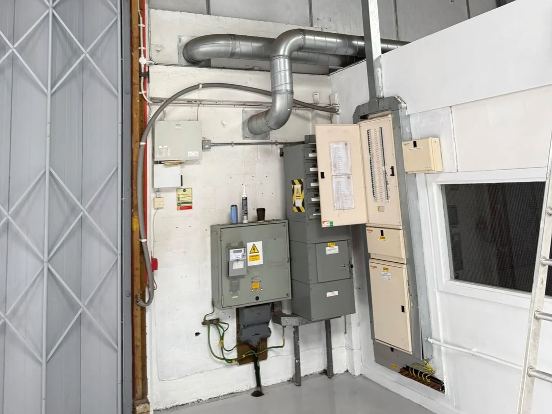 Calderwood Electrical - Commercial Electrician in Livingston, Scotland - Home page